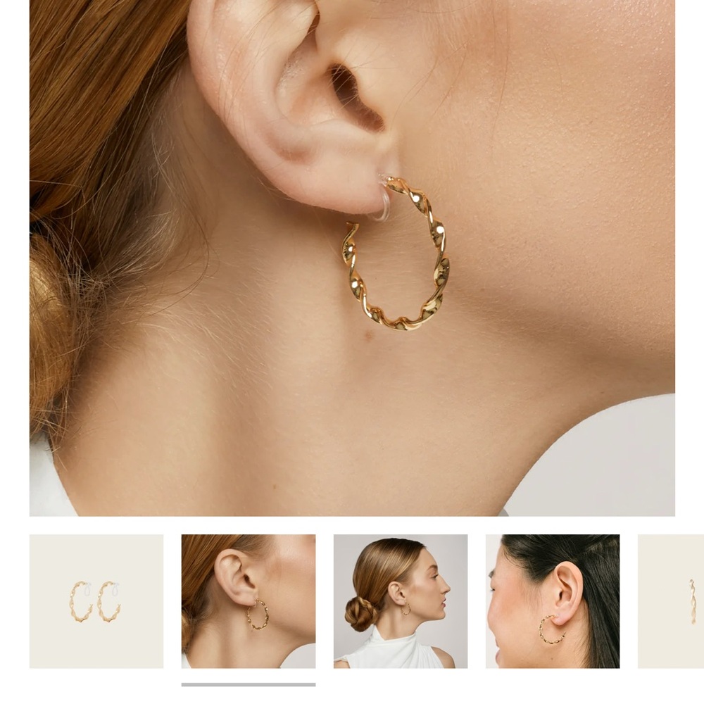 Aiori Wave Hoop Clip On Earrings